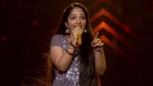 Sowjanya or Shreya Ghoshal ?